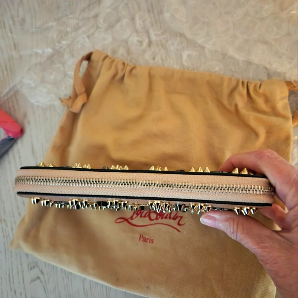 Christian Louboutin Panettone Studded Zippy Wallet LIKE NEW & DUST BAG COA - Picture 5 of 8
